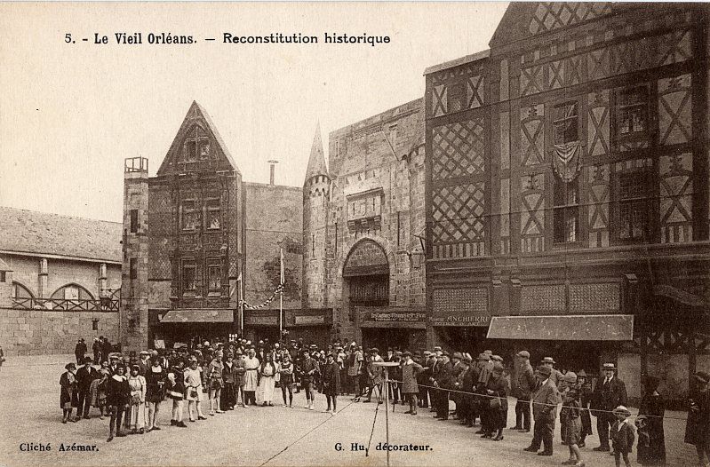 Reconstitution historique du Vieil Orléans. Carte postale. (AMO, 2Fi1558)