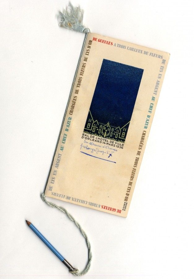 Un carnet pour le bal de l'hôtel de ville