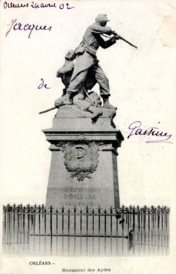 Le monument des Aydes. Carte postale. (AMO 2Fi2328)