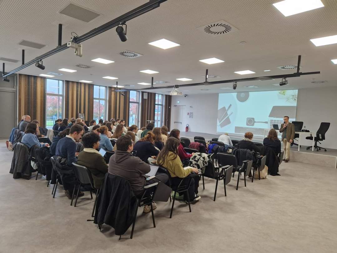 A la rencontre des étudiants en archivistique d'Angers