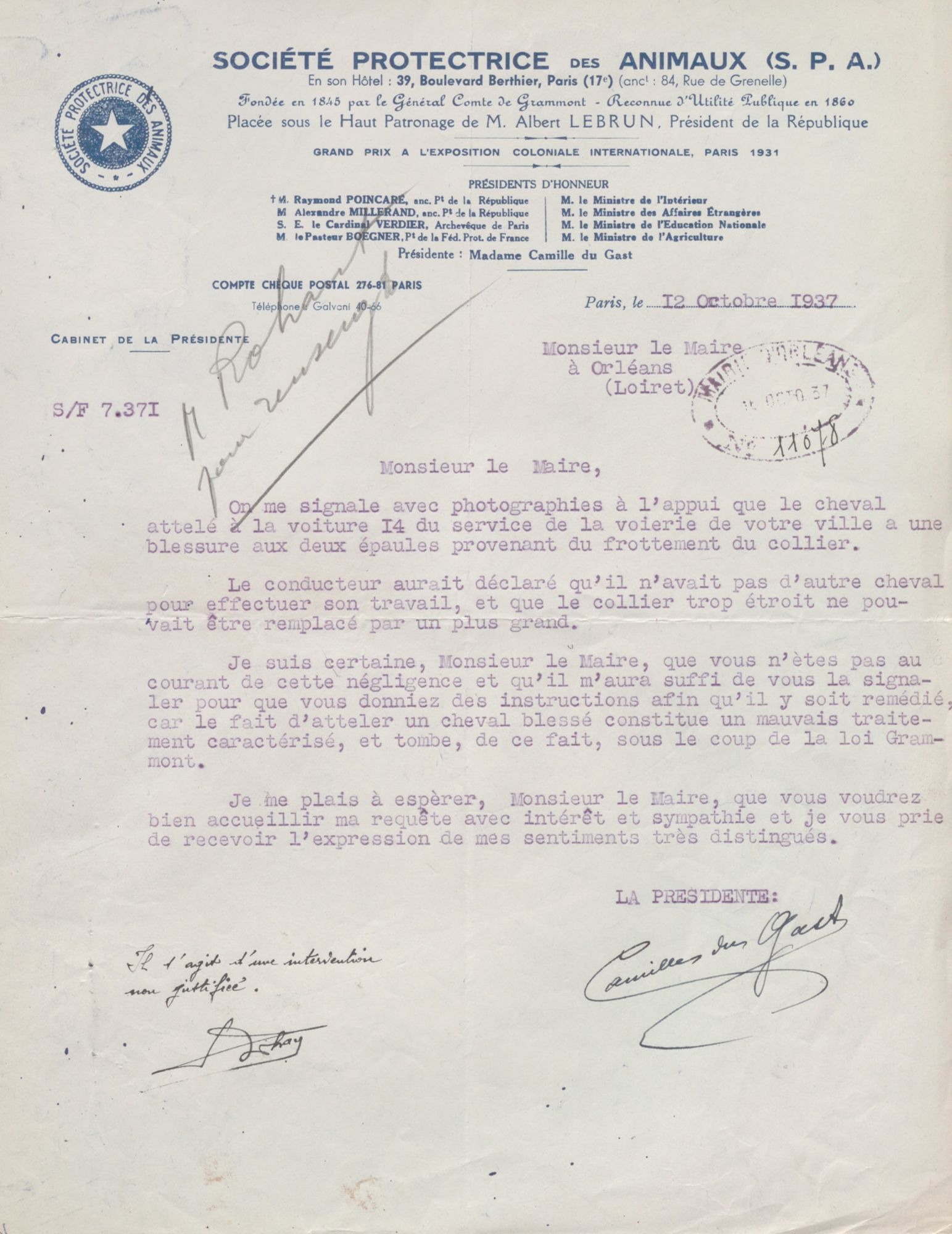 Lettre de la Société Protectrice des Animaux (SPA) adressée à la municipalité alertant sur la maltraitance des animaux employés au service de la voirie. Courrier. 1937. AMO 6O5.