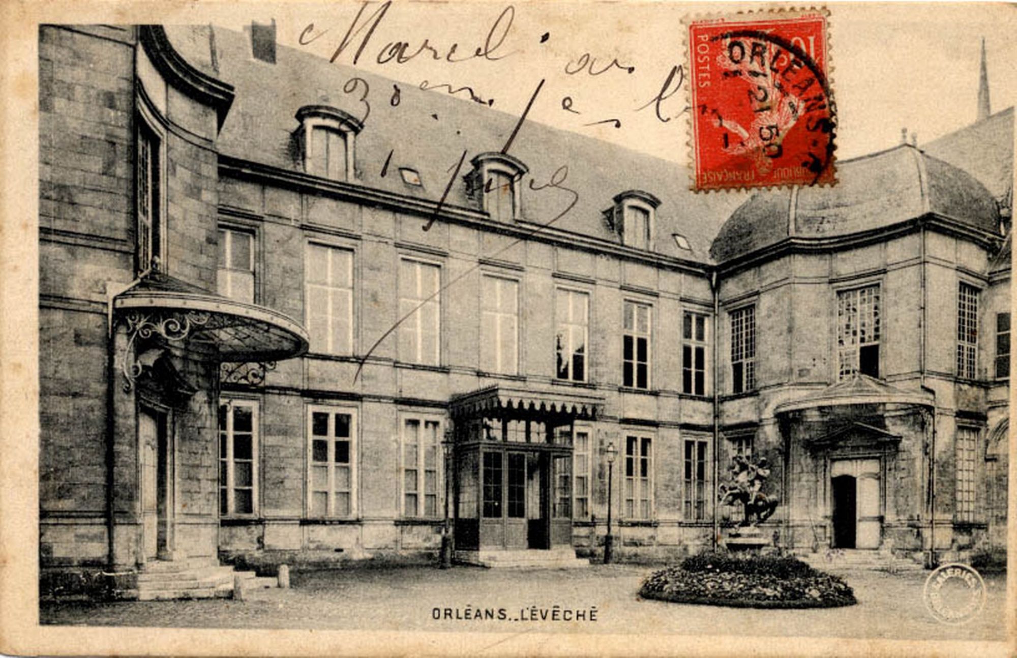 De l'Evêché à Dupanloup