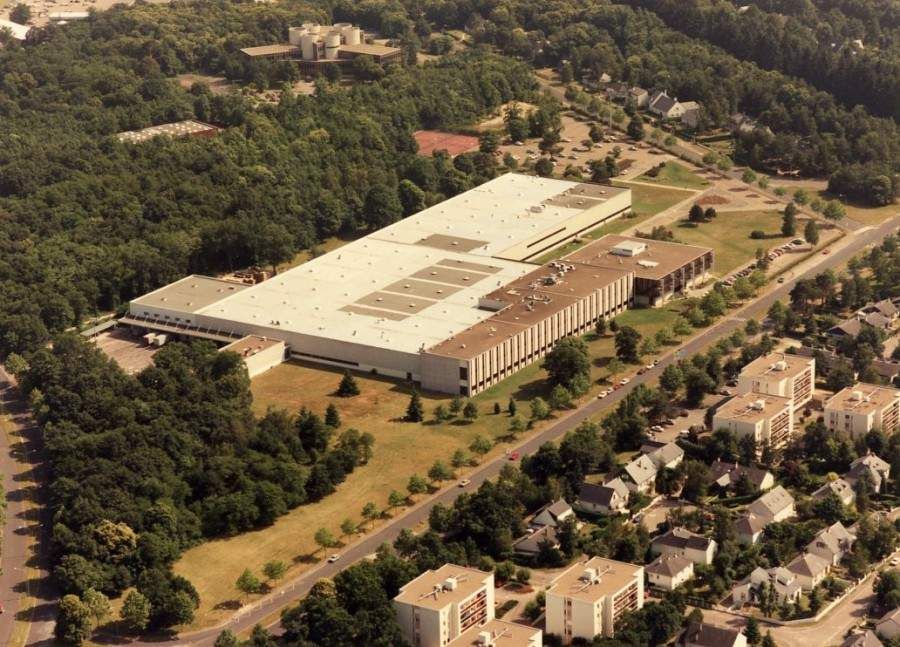 Bâtiments en zone d'activités 