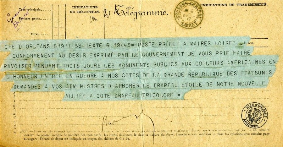 Télégramme du Préfet du Loiret aux Maires pour le pavoisement des monuments publics , 6 avril 1917 (4H41)