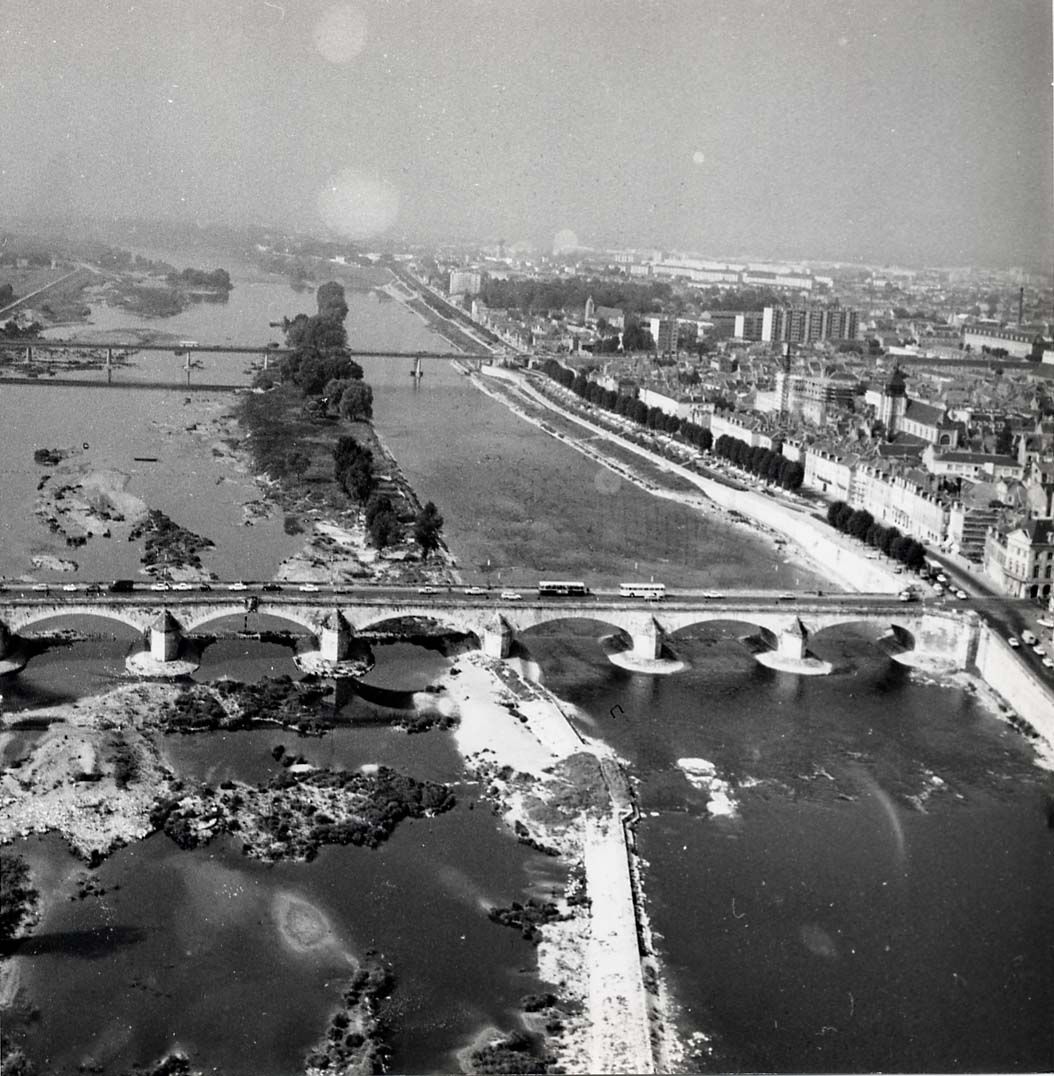 Orléans et ses ponts