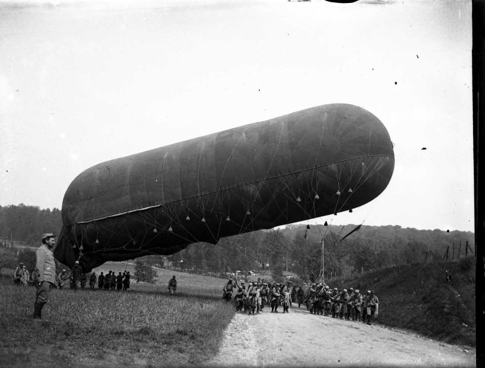 Ballons captifs d'observation : saucisses