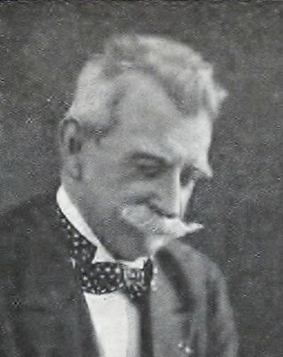 Portrait officiel de Charles Cazalet, président de l'USGF de 1897 à 1931. Source : Wikipédia, "Charles Cazalet".