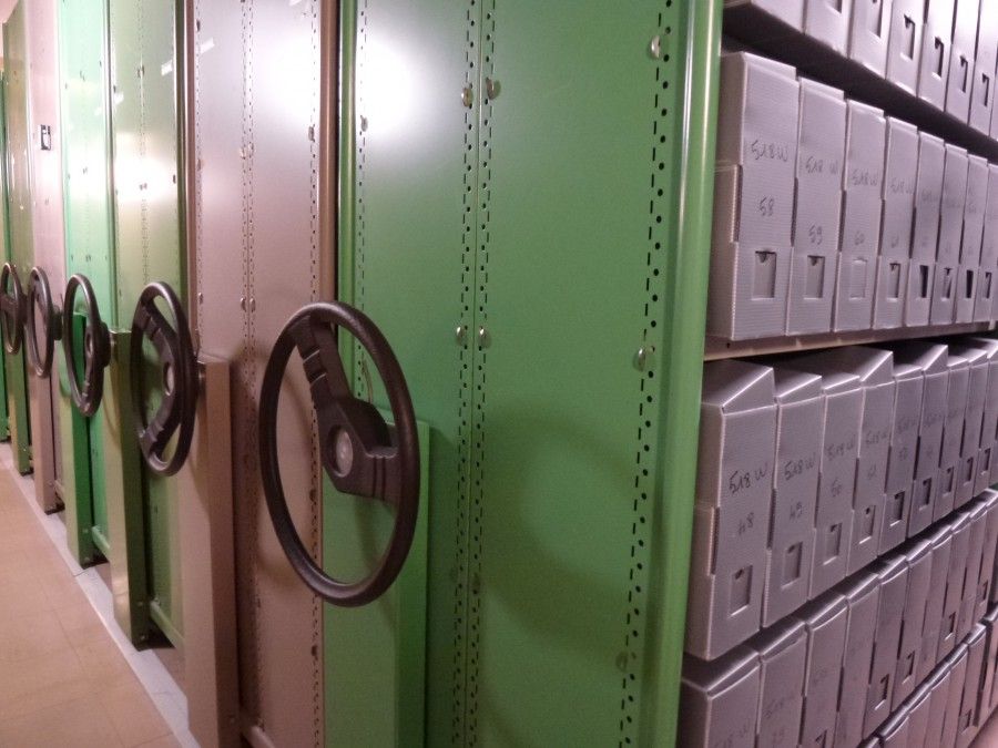 Salle de conservation d'archives contemporaines
